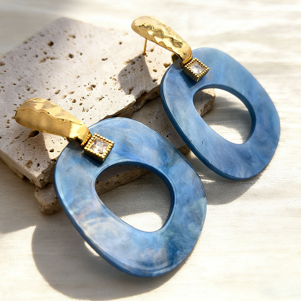 Retro Oval Resin Earrings For Women Featuring Rhinestones For Elegant Style