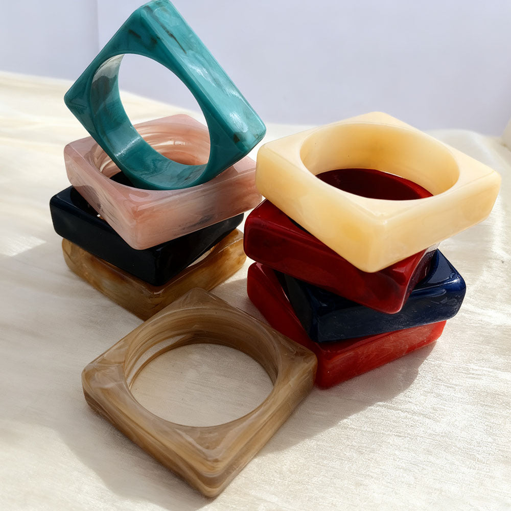 Geometric Retro Acrylic Bangle For Women In Multicolor