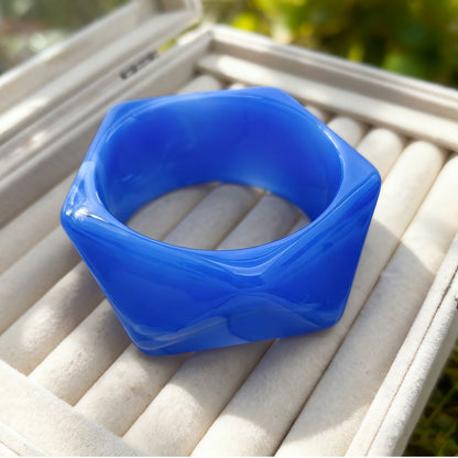 Retro Black Acrylic Rhombus Bangle For Women