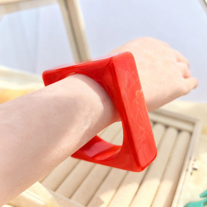 Geometric Retro Acrylic Bangle For Women In Multicolor