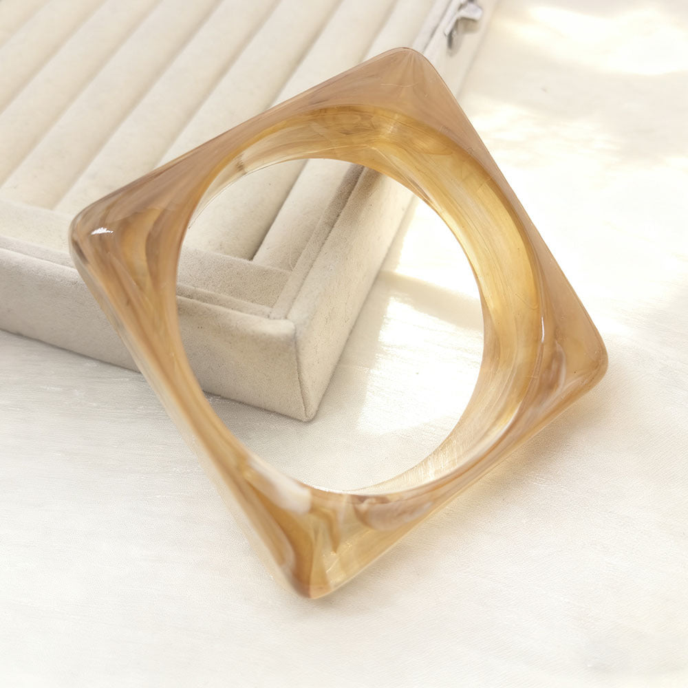 Geometric Retro Acrylic Bangle For Women In Multicolor