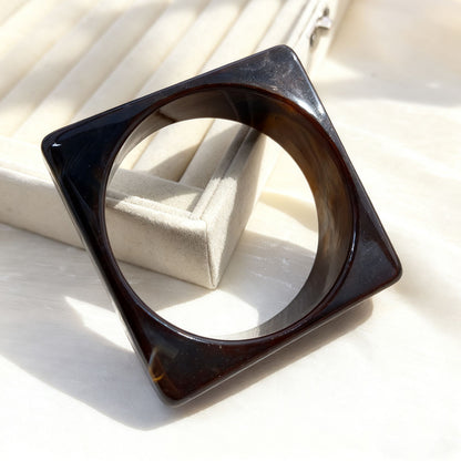Geometric Retro Acrylic Bangle For Women In Multicolor