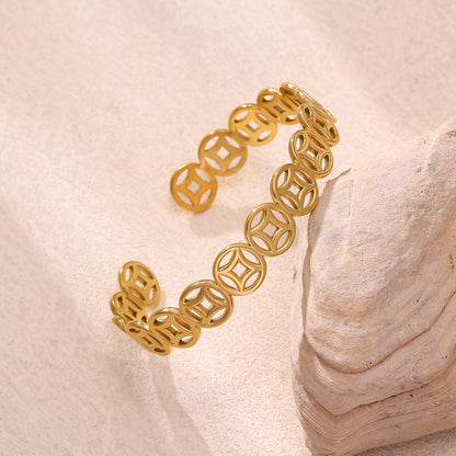 Vintage Style Leaf For Women Weekend Earrings In Iron With 18K Real Gold Plated Waterproof Non Tarnish Craft