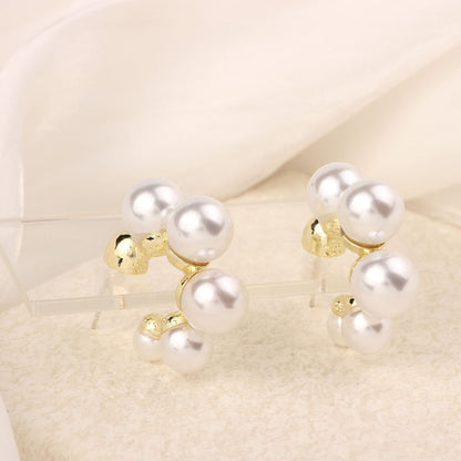 Golden Simple Style Flowers Stud Earrings For Women In Zinc Alloy With Crystal Inlay