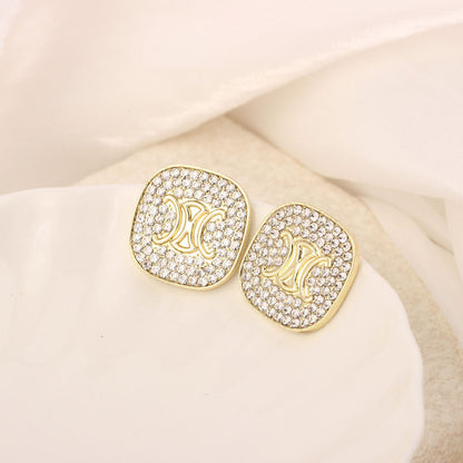 Golden Simple Style Flowers Stud Earrings For Women In Zinc Alloy With Crystal Inlay