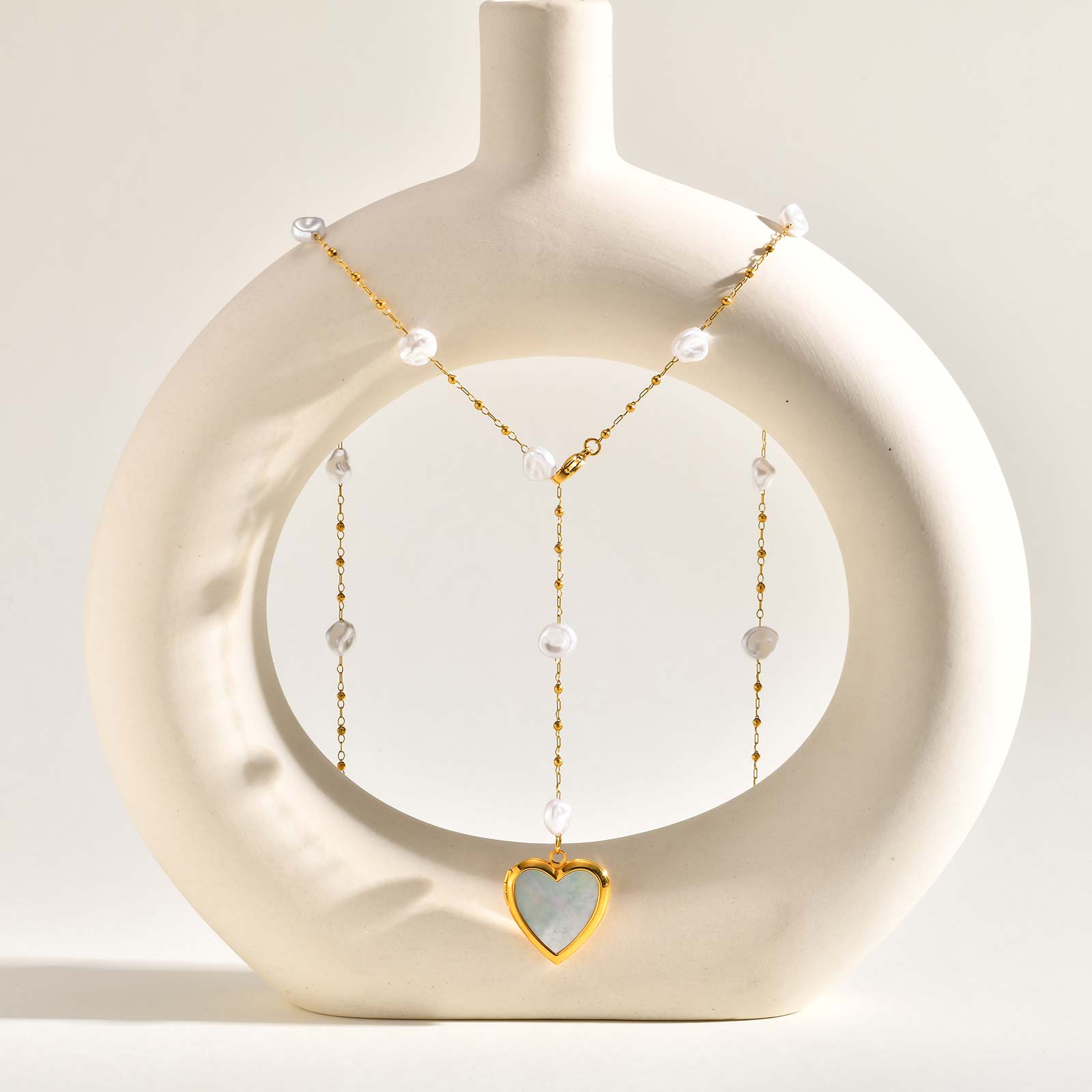 Heart Shape Pendant Necklace For Women In IG Style Featuring 304 Stainless Steel With 18K Real Gold Plated Cable Chain