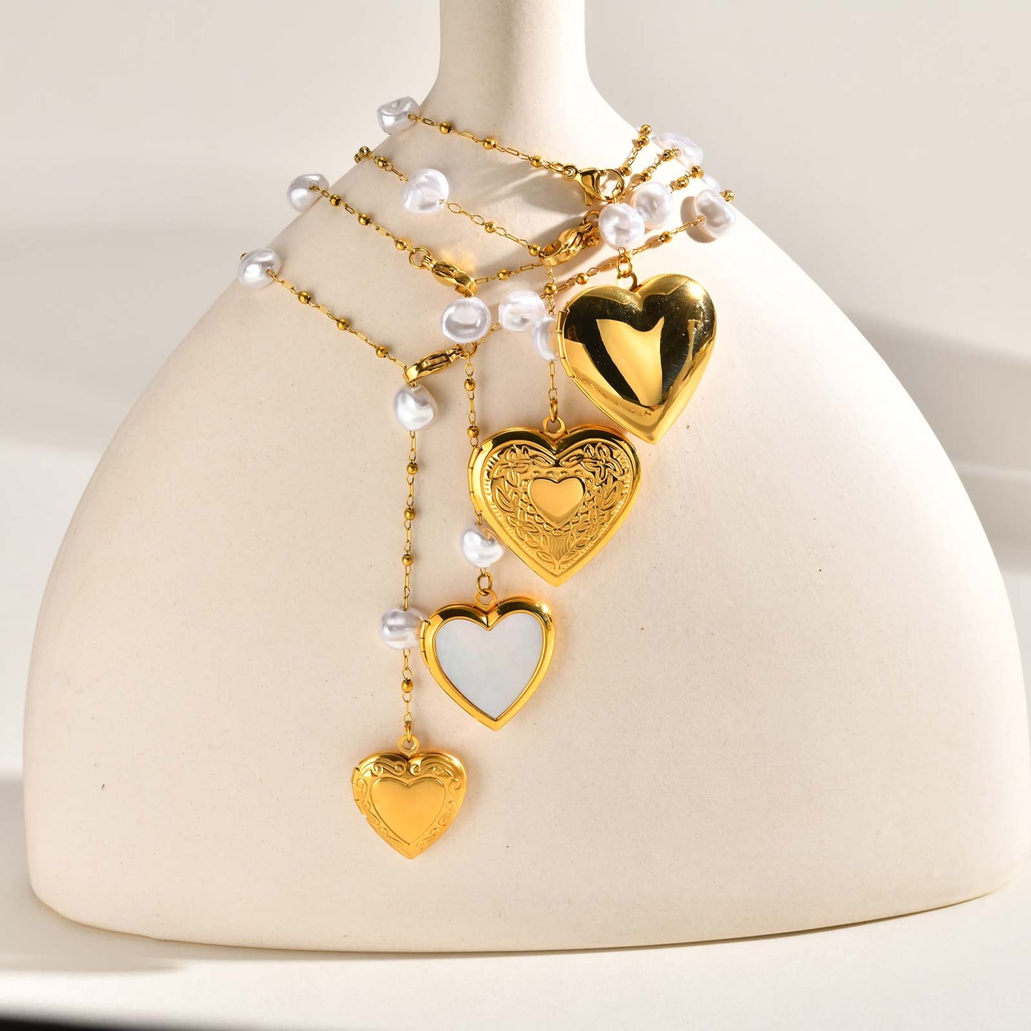 Heart Shape Pendant Necklace For Women In IG Style Featuring 304 Stainless Steel With 18K Real Gold Plated Cable Chain