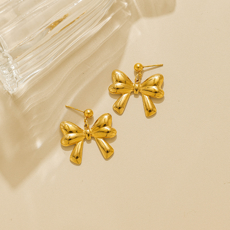 Electroplated Bow Tie Stud Earrings For Women In 304 Stainless Steel With 18K Gold Plated And Imitation Pearl Inlay