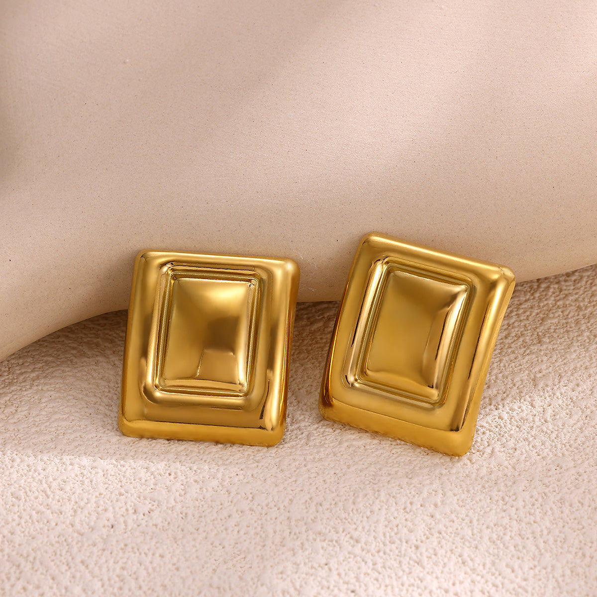 Flowers Stud Earrings For Women Featuring Waterproof Non Tarnish 304 Stainless Steel With 18K Real Gold PVD Coated Plating