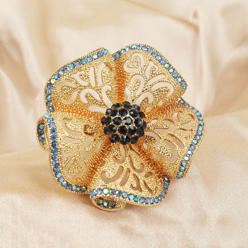 Ethnic Style Open Ring With Flowers Design, 1 PCS Package, Alloy Material With KC Golden Plated And Rhinestones Inlay
