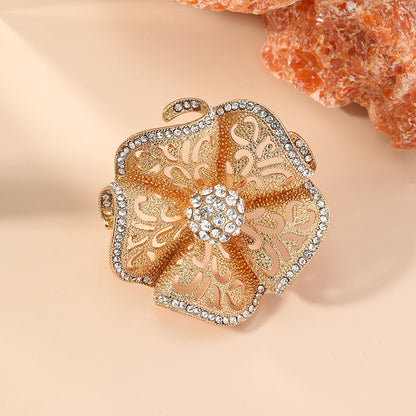 Ethnic Style Open Ring With Flowers Design, 1 PCS Package, Alloy Material With KC Golden Plated And Rhinestones Inlay