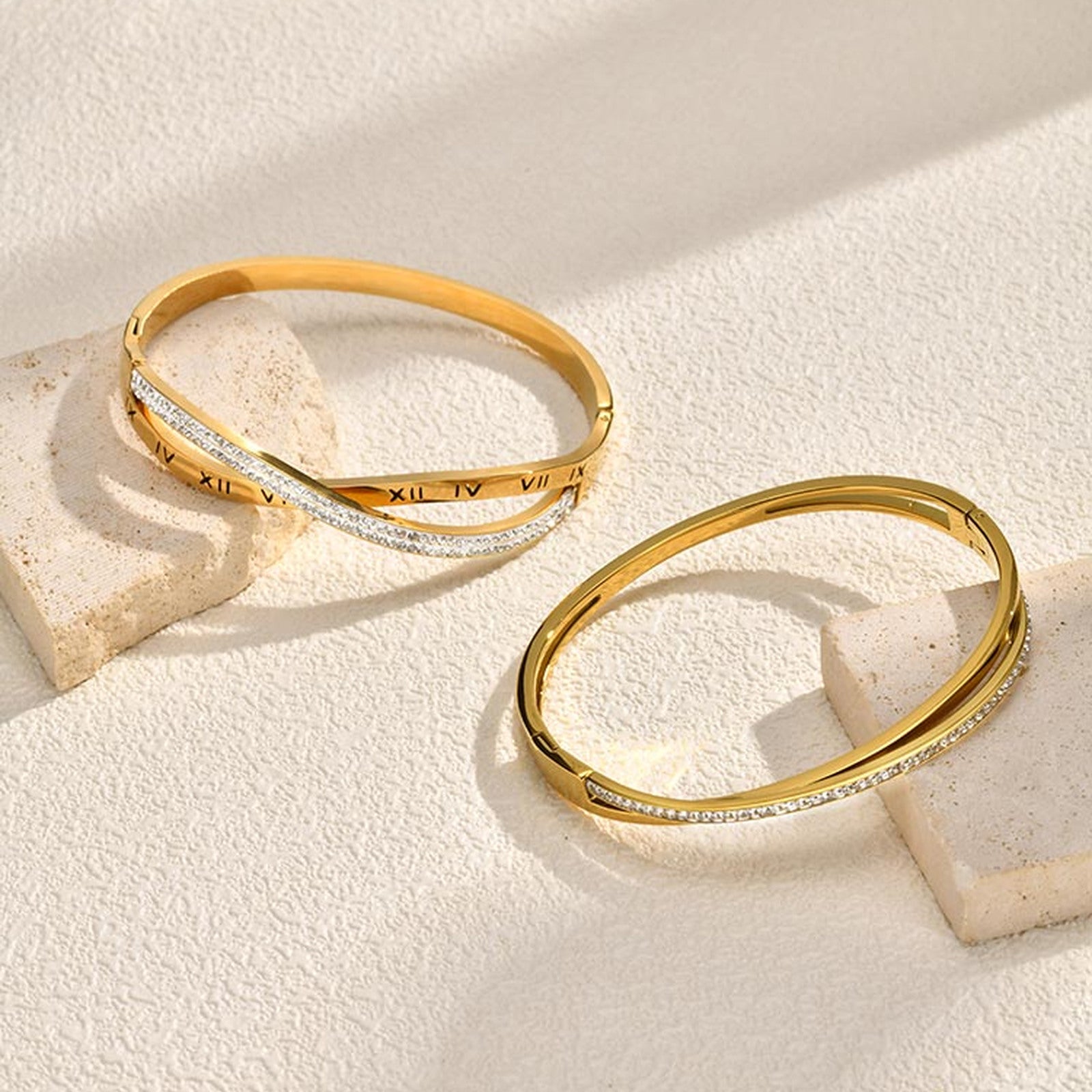 Solid Color Bangle For Women In IG Style, Made Of 304 Stainless Steel With 18K Real Gold Plating And Rhinestone Inlay