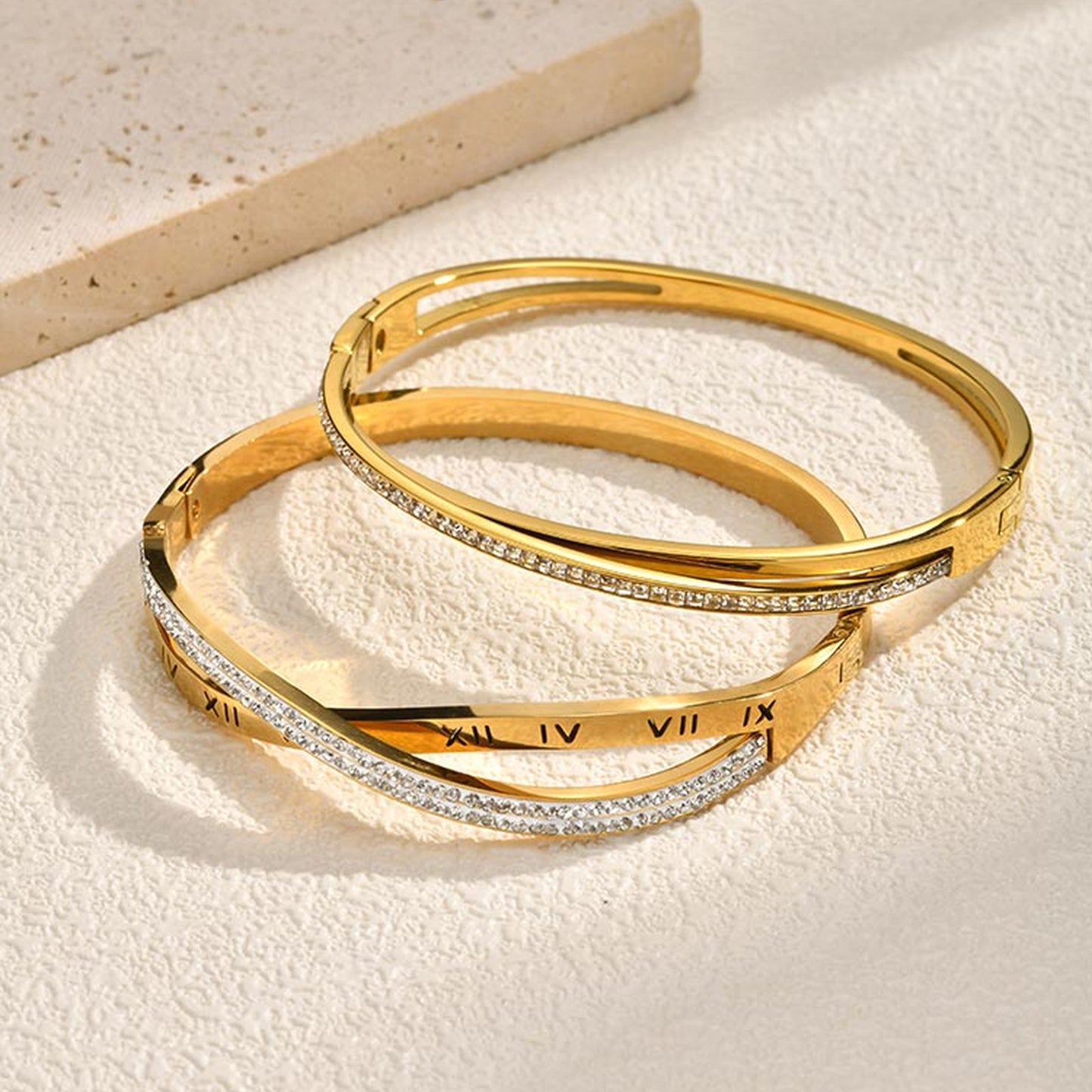 Solid Color Bangle For Women In IG Style, Made Of 304 Stainless Steel With 18K Real Gold Plating And Rhinestone Inlay