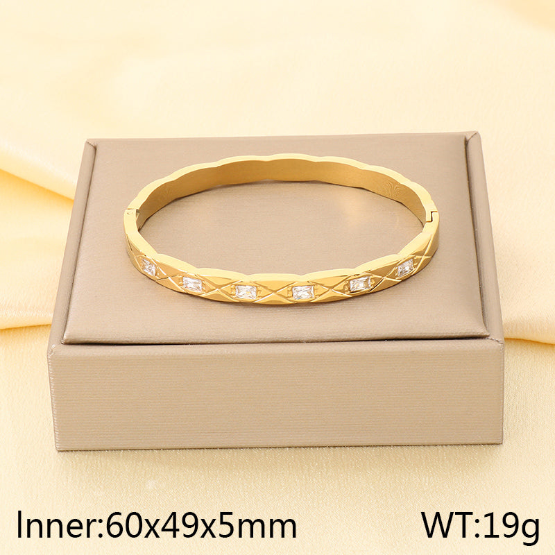 Three-dimensional Square Bangle For Women In 304 Stainless Steel With 18K Real Gold Plating And Rhinestone Inlay