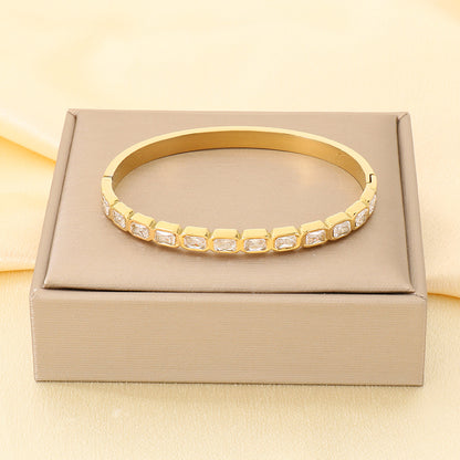 Three-dimensional Square Bangle For Women In 304 Stainless Steel With 18K Real Gold Plating And Rhinestone Inlay
