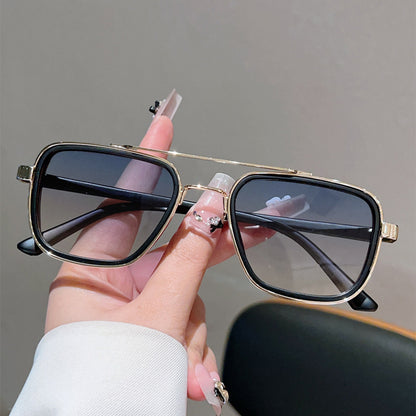 Unisex Square Full Frame Sunglasses With PC Lens Material In Black, Perfect For Spring And Summer