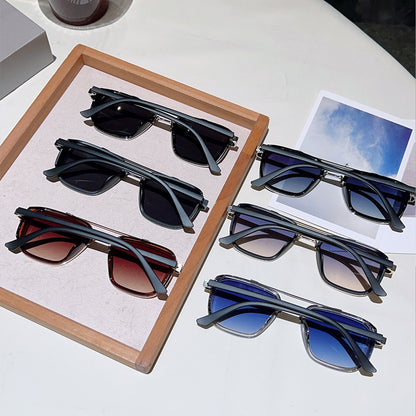 Unisex Square Full Frame Sunglasses With PC Lens Material In Black, Perfect For Spring And Summer