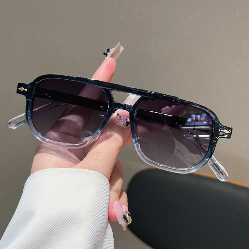 Unisex Square Full Frame Sunglasses With PC Lens Material In Black For Spring And Summer
