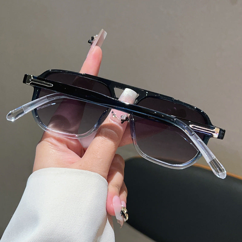 Unisex Square Full Frame Sunglasses With PC Lens Material In Black For Spring And Summer