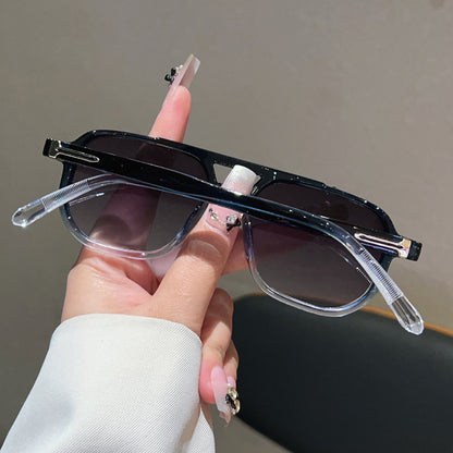 Unisex Square Full Frame Sunglasses With PC Lens Material In Black For Spring And Summer