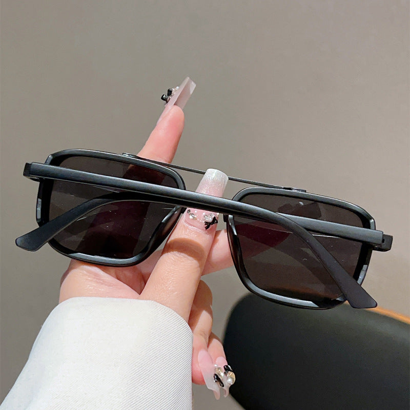Unisex Square Full Frame Sunglasses With PC Lens Material In Black, Perfect For Spring And Summer