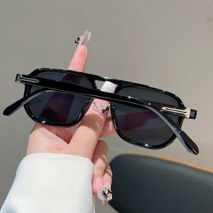 Unisex Square Full Frame Sunglasses With PC Lens Material In Black For Spring And Summer