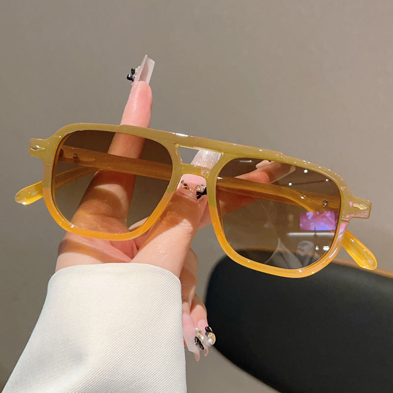 Unisex Square Full Frame Sunglasses With PC Lens Material In Black For Spring And Summer