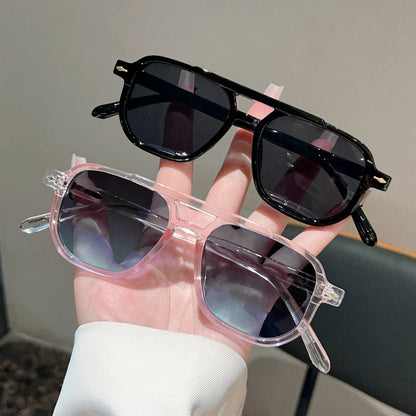 Unisex Square Full Frame Sunglasses With PC Lens Material In Black For Spring And Summer
