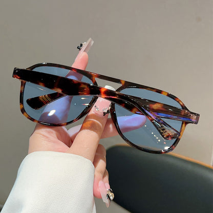 Unisex Square Full Frame Sunglasses With PC Lens Material In Leopard Print For Spring