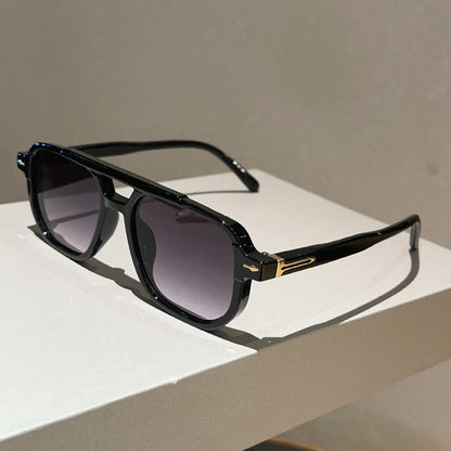 Unisex Square Full Frame Sunglasses With PC Lens Material In Black For Spring And Summer