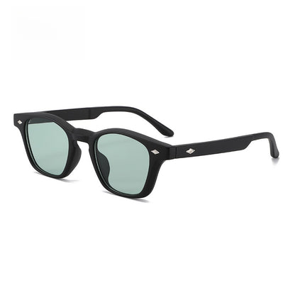 Unisex Round Frame Full Frame Sunglasses With PC Lens Material In Black, Ideal For Spring