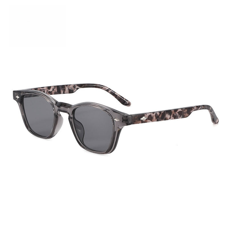 Unisex Round Frame Full Frame Sunglasses With PC Lens Material In Black, Ideal For Spring