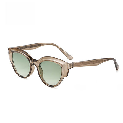 Unisex Cat Eye Full Frame Sunglasses With PC Lens Material In Black, Perfect For Spring