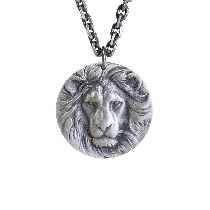 Lion Pendant For Men's Festival Wear In Silver Zinc Alloy Featuring Electroplated Craftsmanship