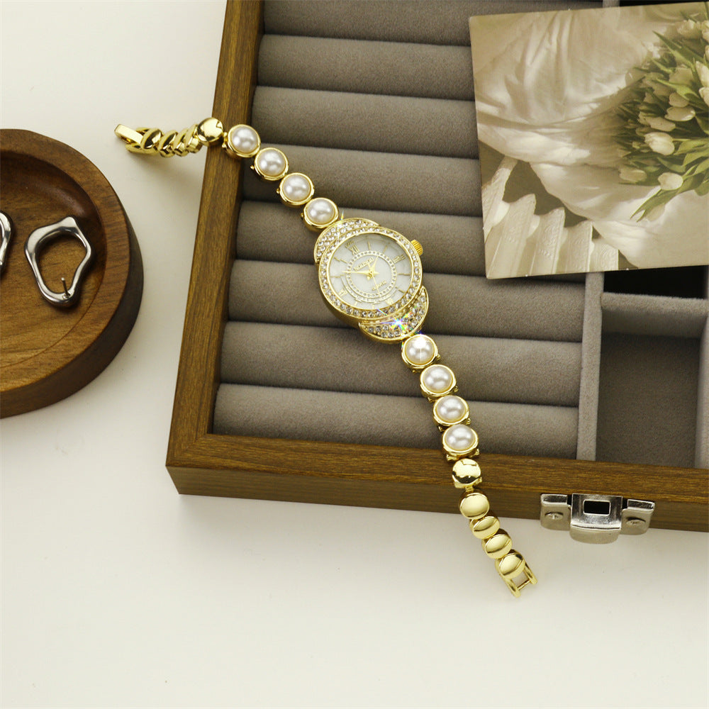 Women's Quartz Watch With Stainless Steel Strap And Jewelry Buckle, Featuring Ordinary Glass Mirror And Pointer Display