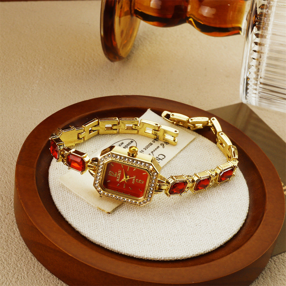 Women's Quartz Watch With Stainless Steel Strap And Jewelry Buckle, Featuring Ordinary Glass Mirror And Pointer Display