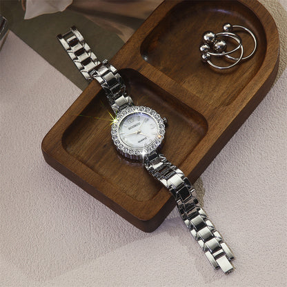 Women's Quartz Watch With Stainless Steel Strap And Jewelry Buckle, Featuring Ordinary Glass Mirror And Pointer Display