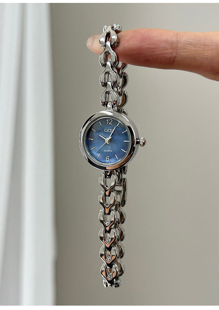Women's Quartz Watch With Stainless Steel Strap And Jewelry Buckle, Featuring Tempered Glass Mirror And Pointer Display