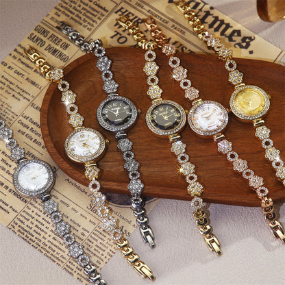Women's Quartz Watch With Stainless Steel Strap And Jewelry Buckle Featuring Ordinary Glass Mirror And Pointer Display