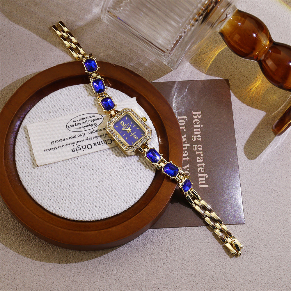 Women's Quartz Watch With Stainless Steel Strap And Jewelry Buckle, Featuring Ordinary Glass Mirror And Pointer Display