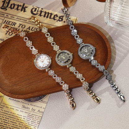 Women's Quartz Watch With Stainless Steel Strap And Jewelry Buckle Featuring Ordinary Glass Mirror And Pointer Display