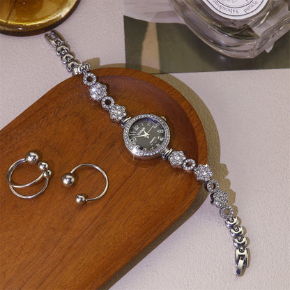 Women's Quartz Watch With Stainless Steel Strap And Jewelry Buckle Featuring Ordinary Glass Mirror And Pointer Display