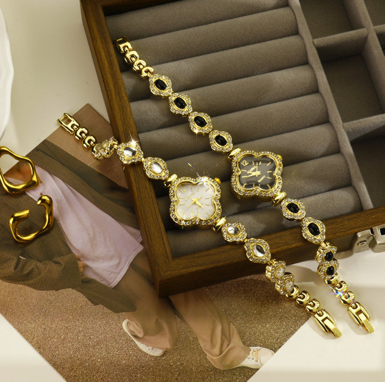 Women’s Quartz Watch With Stainless Steel Strap And Jewelry Buckle, Featuring Ordinary Glass Mirror And Pointer Display