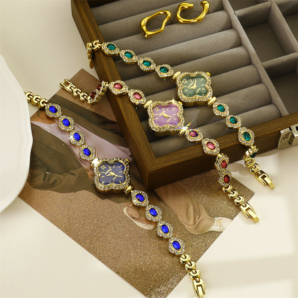 Women’s Quartz Watch With Stainless Steel Strap And Jewelry Buckle, Featuring Ordinary Glass Mirror And Pointer Display