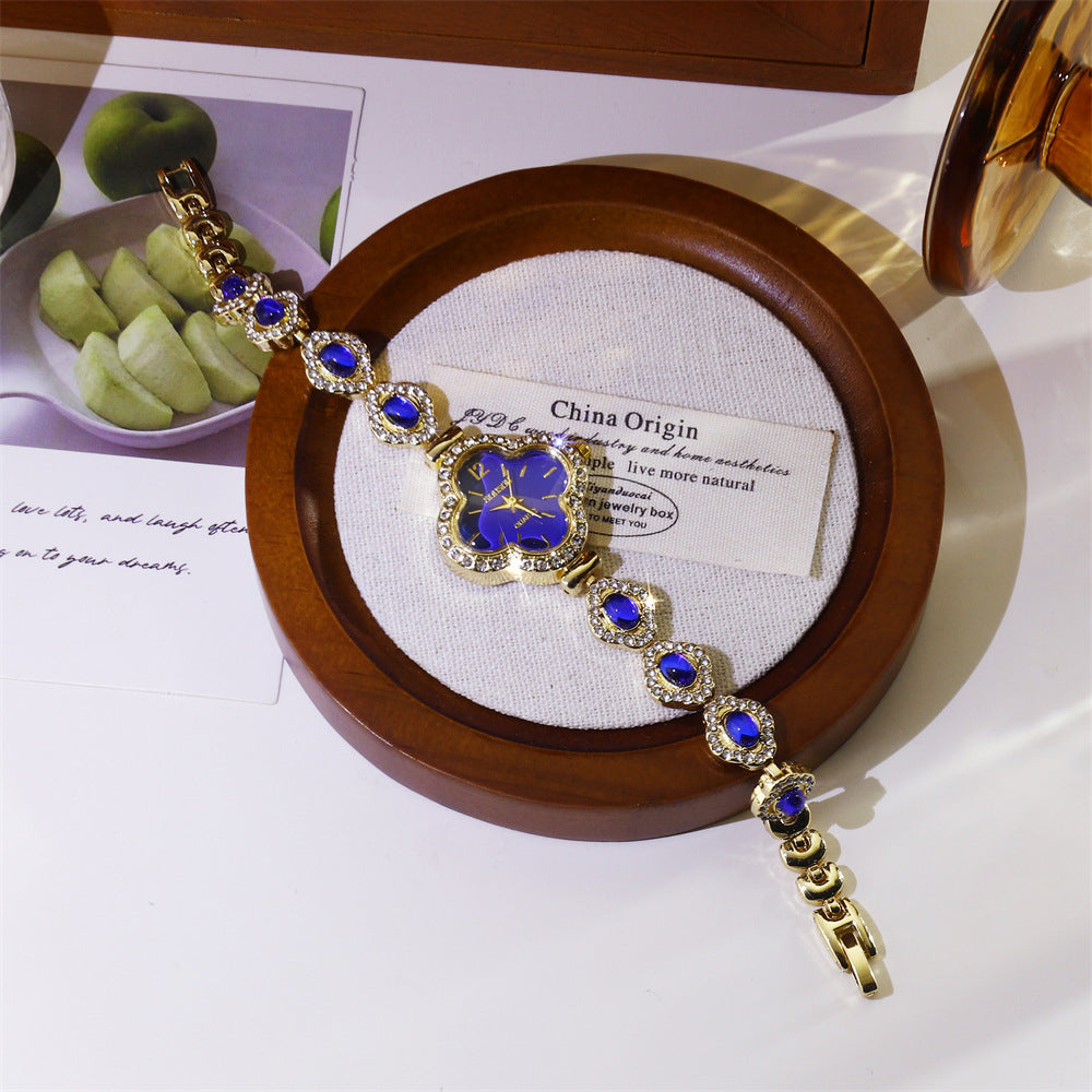 Women’s Quartz Watch With Stainless Steel Strap And Jewelry Buckle, Featuring Ordinary Glass Mirror And Pointer Display