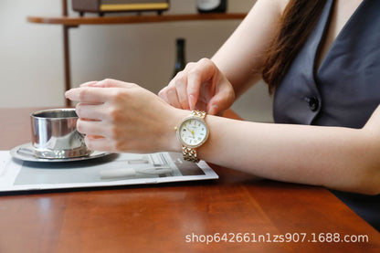 Women's Quartz Watch With Stainless Steel Strap And Buckle, Featuring Tempered Glass Mirror And Pointer Display