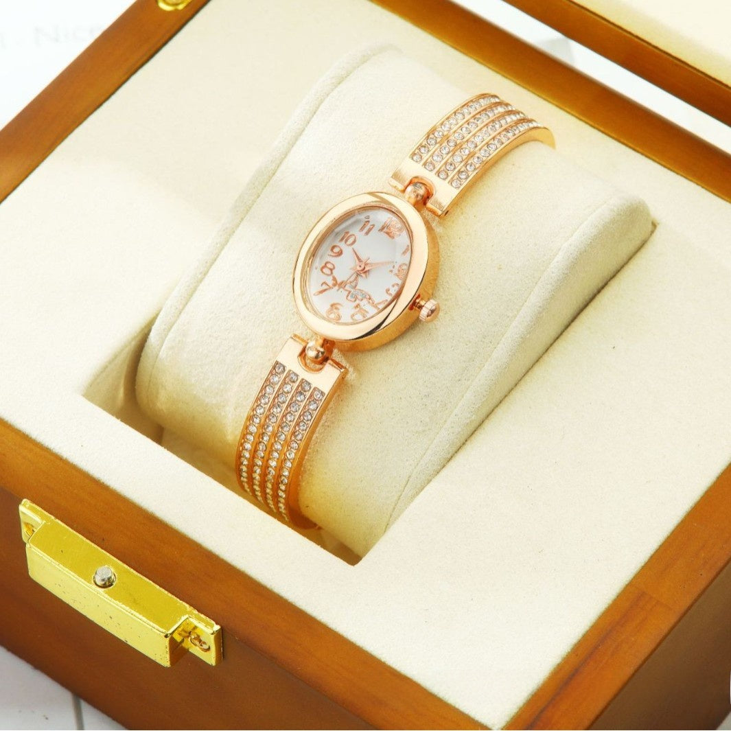 Women's Quartz Watch With Stainless Steel Strap And Buckle, Featuring Tempered Glass Mirror And Pointer+Number Display