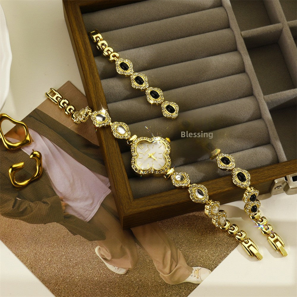 Women’s Quartz Watch With Stainless Steel Strap And Jewelry Buckle, Featuring Ordinary Glass Mirror And Pointer Display