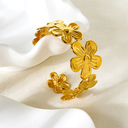 Women’s Electroplated 18K Real Gold Plated Bangle For Flowers Featuring Shell Inlay