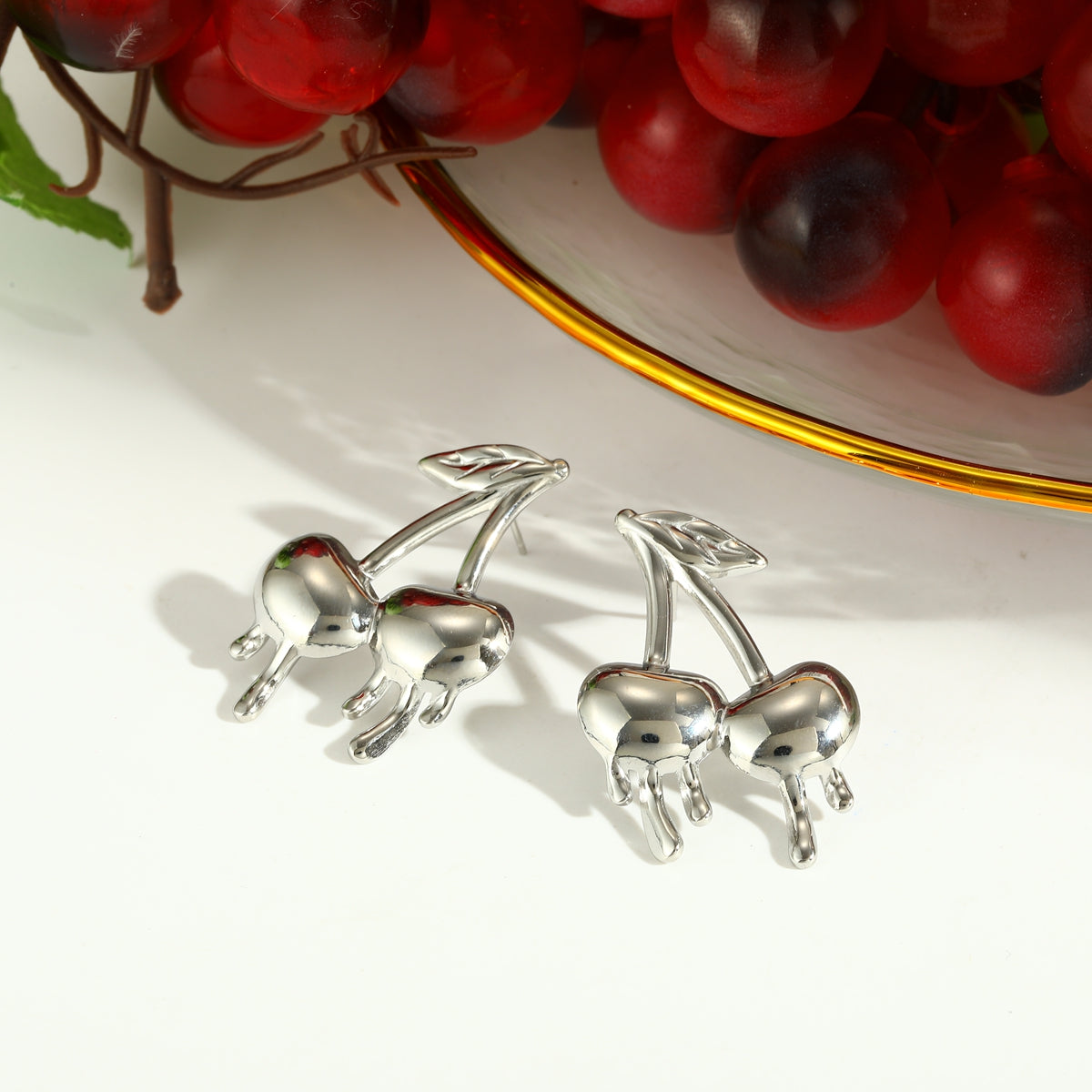 Cherry For Women Simple Style Stud Earrings Made Of 304 Stainless Steel With Electroplated Finish